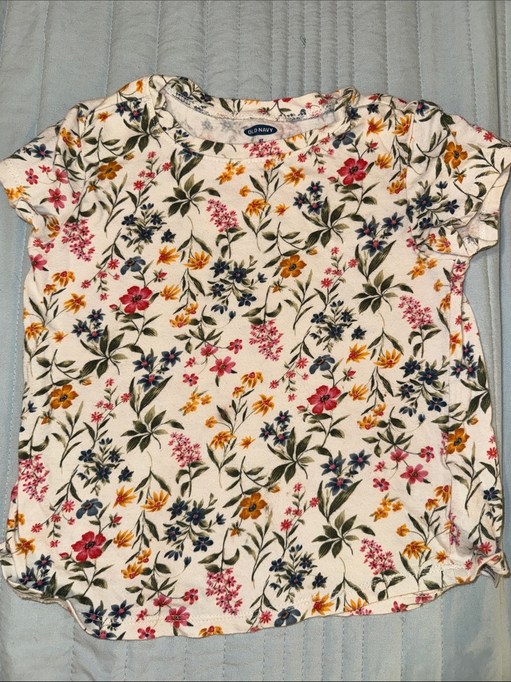 Old Navy Flowers/Floral Graphic Tee